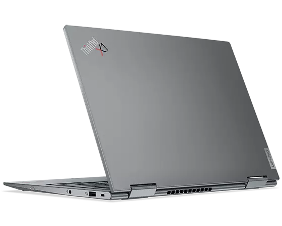 Achteraanzicht van de Lenovo ThinkPad X1 Yoga Gen 7 2-in-1-laptop, geopend in laptopstand met zicht op bovenkant.
