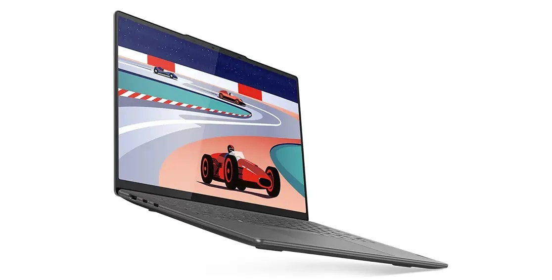 Portátil Yoga Pro 7i Gen 8 con un dibujo animado de un coche de carreras en la pantalla