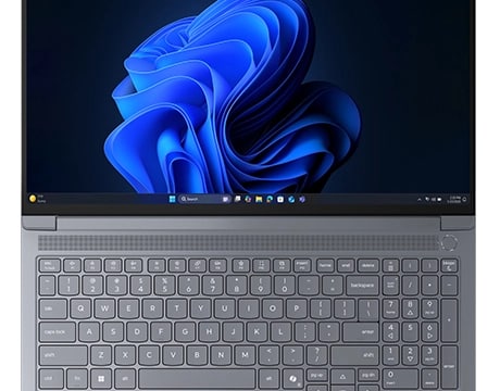 Flexible lay-flat hinge on the Lenovo ThinkBook 16p Gen 6 (16″ Intel) laptop, allowing for versatile usage angles.
