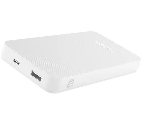 

Playa by Belkin 10K Power Bank, 18W PD USB-C IN/OUT, USB-A OUT - White