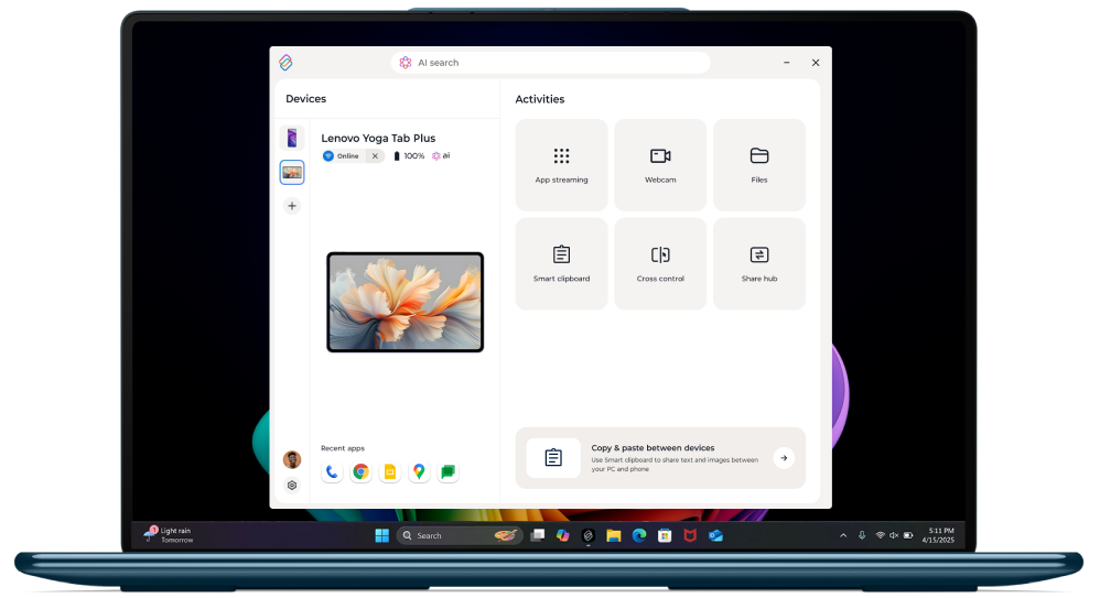 Un ordinateur Lenovo affiche un Lenovo Yoga Tab Plus connecté sur le tableau de bord Smart Connect.