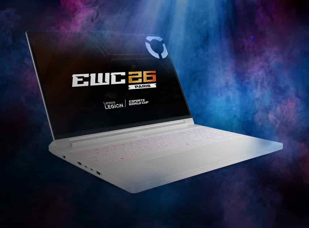 Legion Pro 7i con fondo de pantalla de EWC.