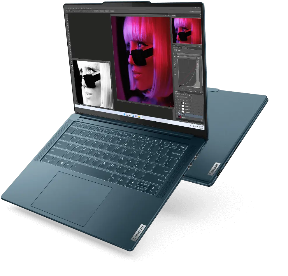 Відкритий ноутбук Yoga Pro 9i із програмою для редагування фотографій