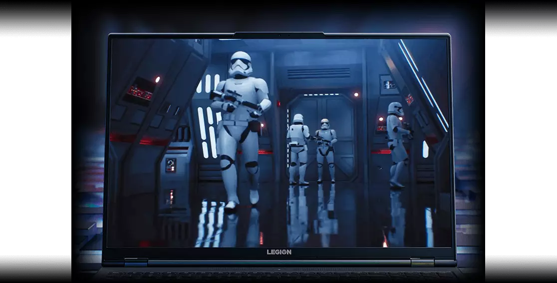 Portable de jeux Lenovo Legion 7 (16" AMD), écran, démontrant des améliorations
