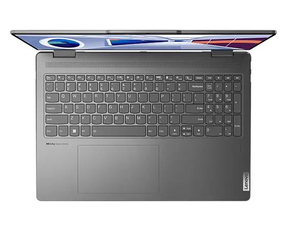 Vue de dessus du clavier du portable Yoga 7i Gen 8