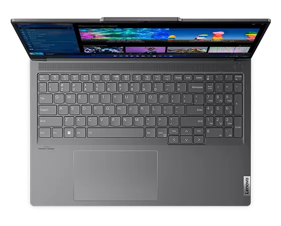 Vue aérienne du portable Lenovo ThinkBook 16p Gen 4 présentant le clavier pleine grandeur avec pavé numérique.