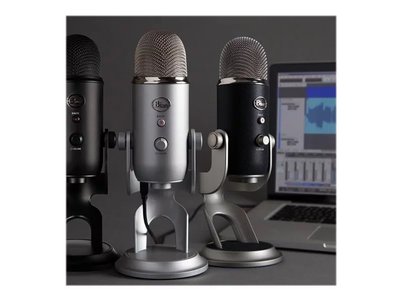 Blue Microphones Yeti Professional Multi-Pattern USB Condenser Microphone -  Silver
