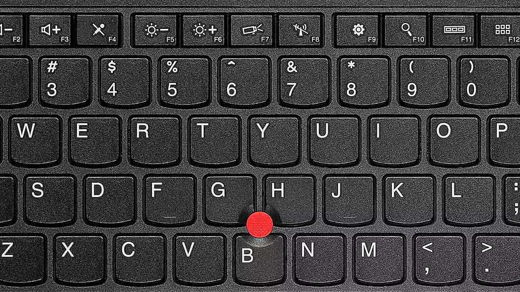lenovo-laptop-thinkpad-e560-keyboard-detail-8.jpg