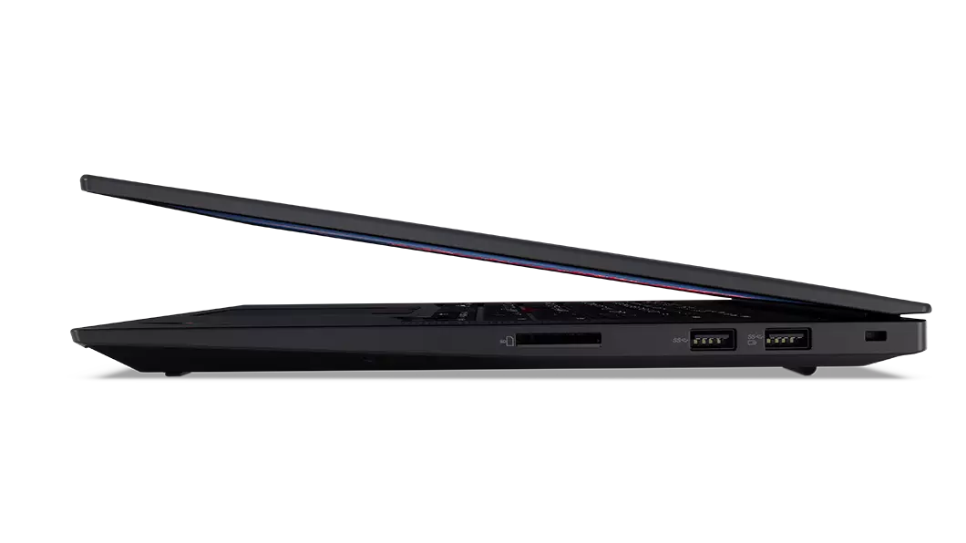 Right-side ports on the ThinkPad X1 Extreme Gen 4 laptops open 10 degrees.