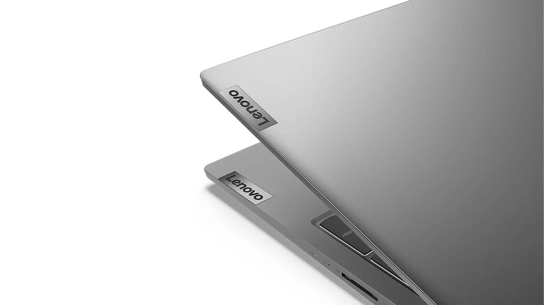 Close-up of the corner of the grey Lenovo IdeaPad 5 (15)