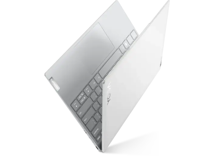 美品　Lenovo Yoga Slim 7 Carbon 13IAP7 Lenovo Yoga Slim 7 Carbon（13インチ、2022年）レビュー