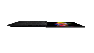 ThinkPad P1 Gen 4 | 16.0型大画面モバイルワークステーション