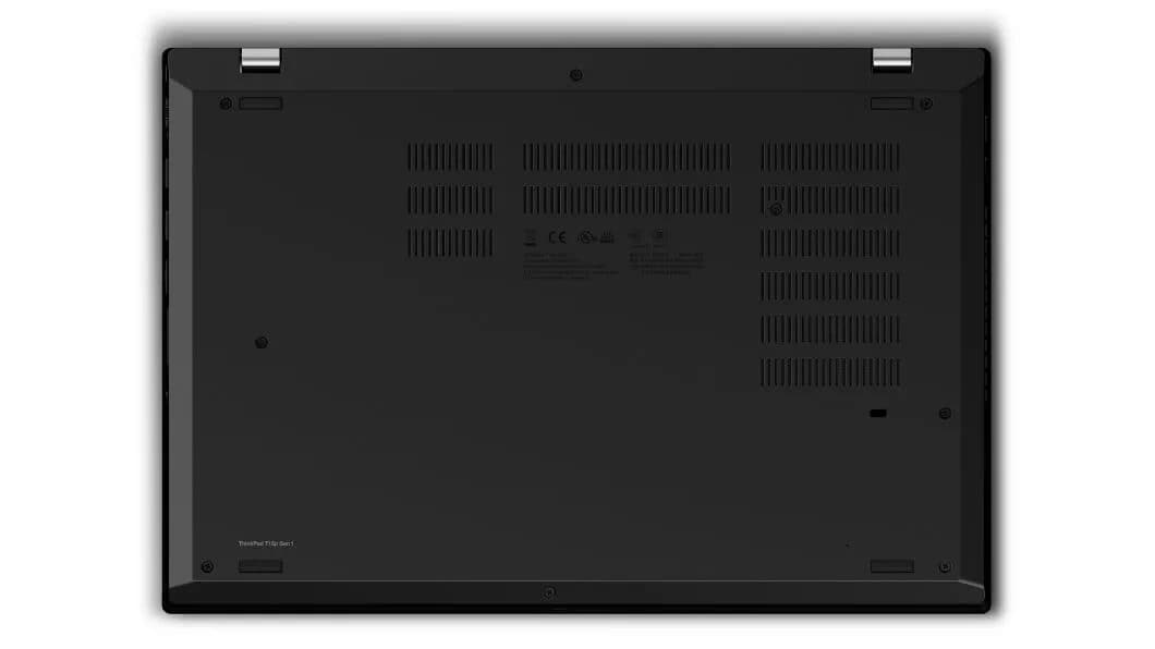 Lenovo ThinkPad T15p suljettuna, alhaalta kuvattuna