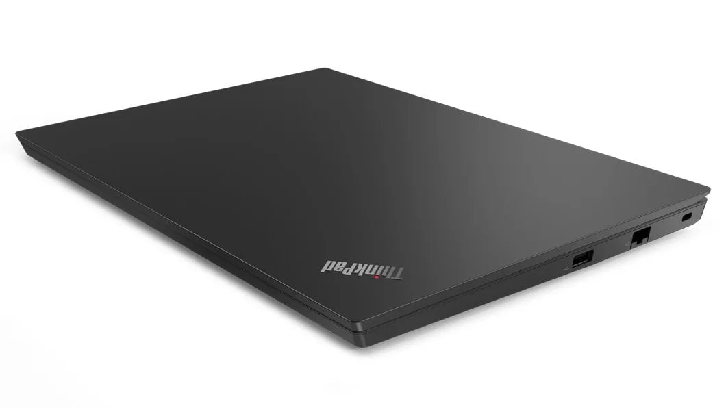 Portátil Lenovo ThinkPad E14 cerrado