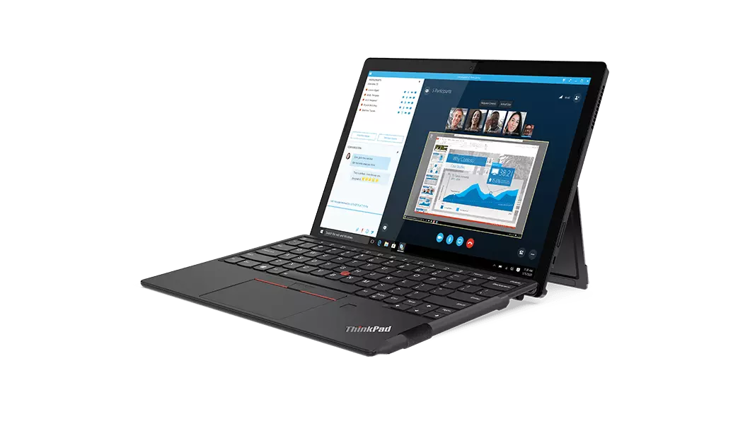 Ansicht des Lenovo ThinkPad X12 Detachable samt angeschlossener, optional erhältlicher Tastatur von schräg vorn zur Darstellung der Anschlüsse auf der rechten Seite.